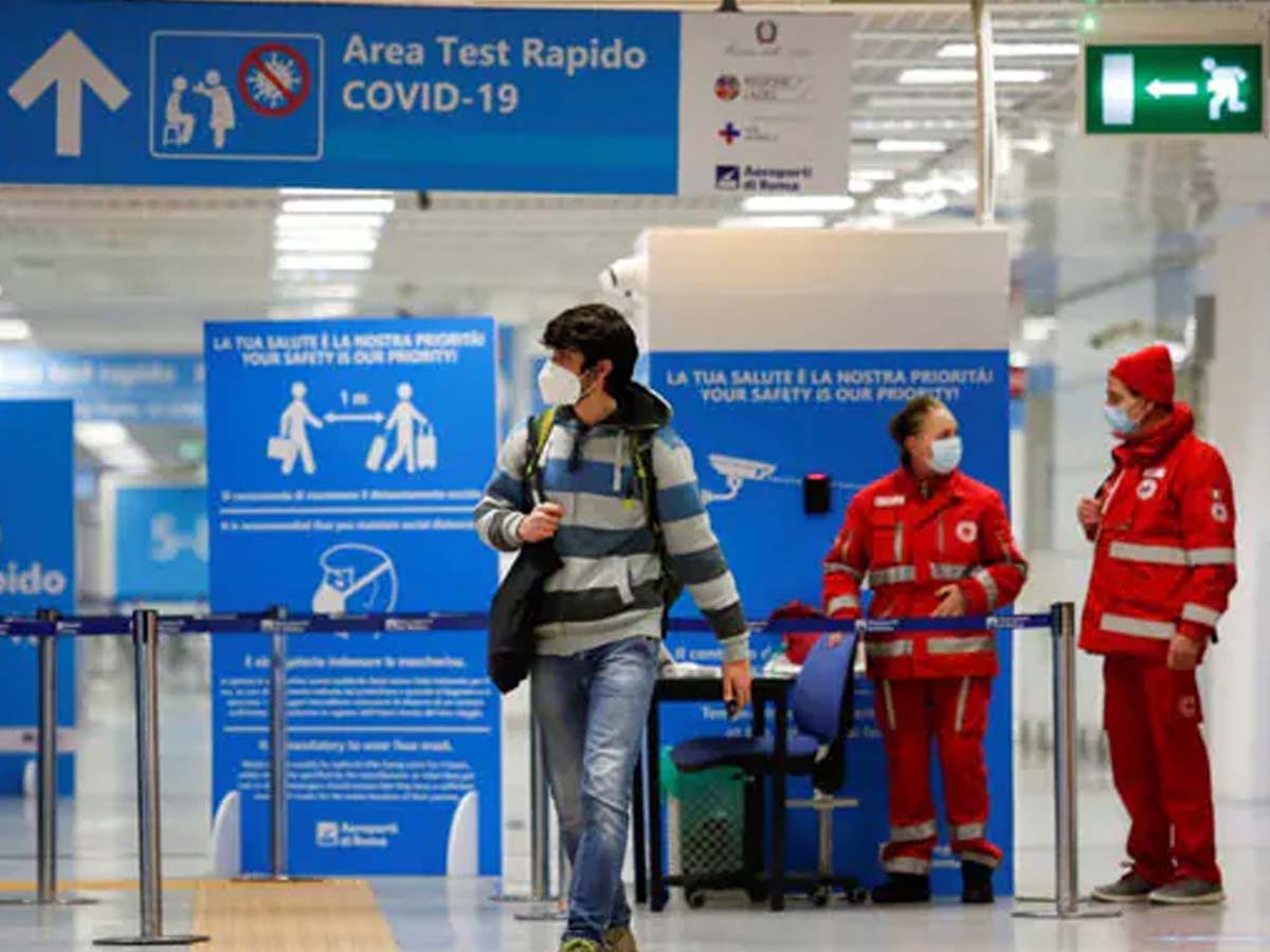 యూకే నుంచి వచ్చేవారిపై భారత్‌ ఆంక్షలు.. అసలు కారణం ఇదే..!