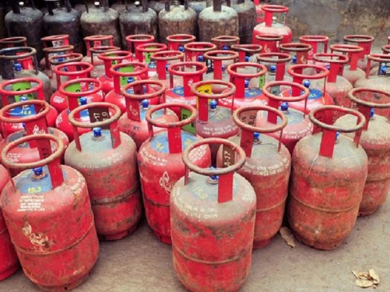 బంప‌ర్ ఆఫ‌ర్‌:  గ్యాస్‌ను ఇలా బుక్‌చేస్తే…బంగారం ఉచితం…