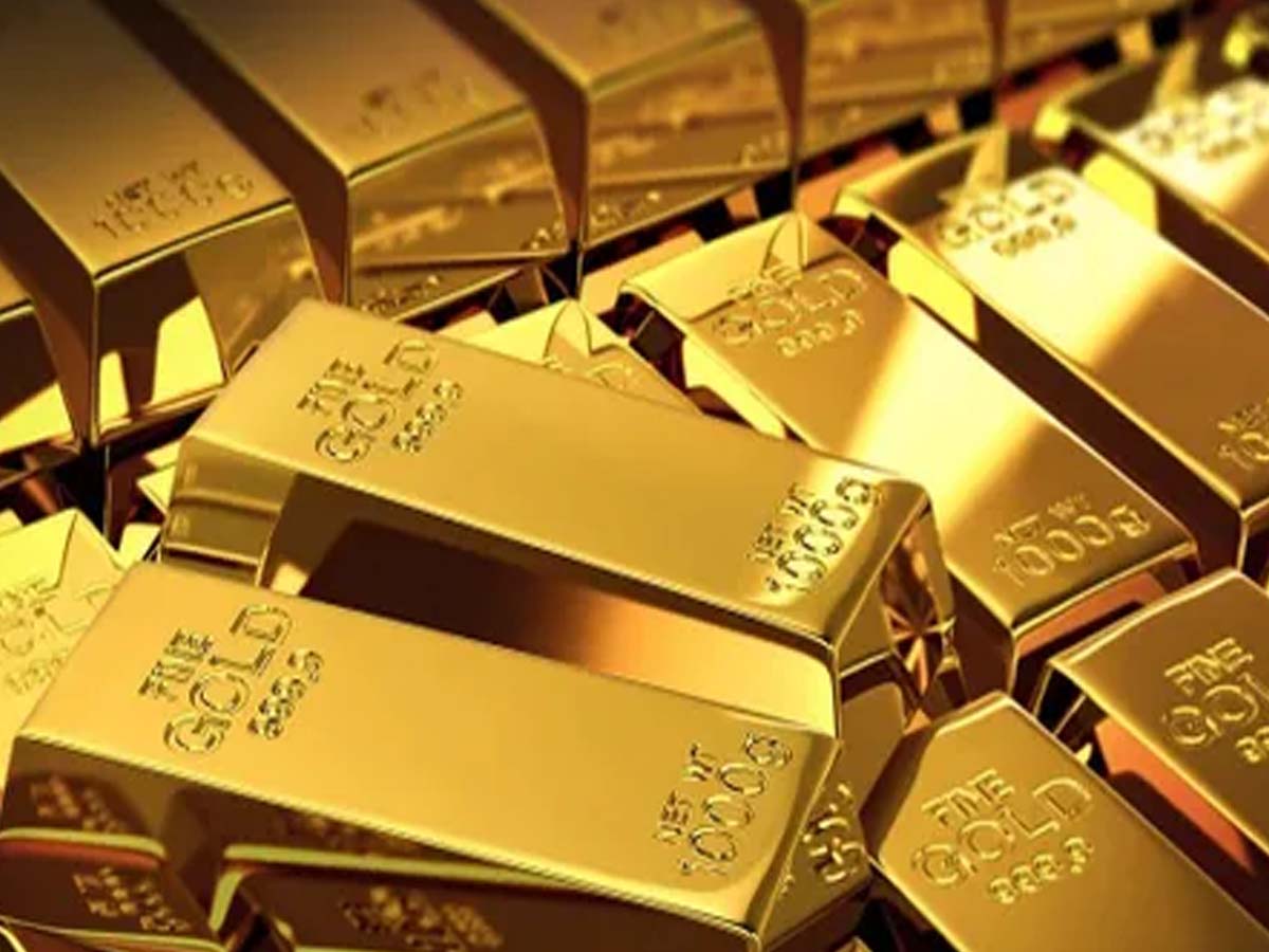 ల‌క్నో విమానాశ్ర‌యంలో విదేశీ బంగారం ప‌ట్టివేత‌…