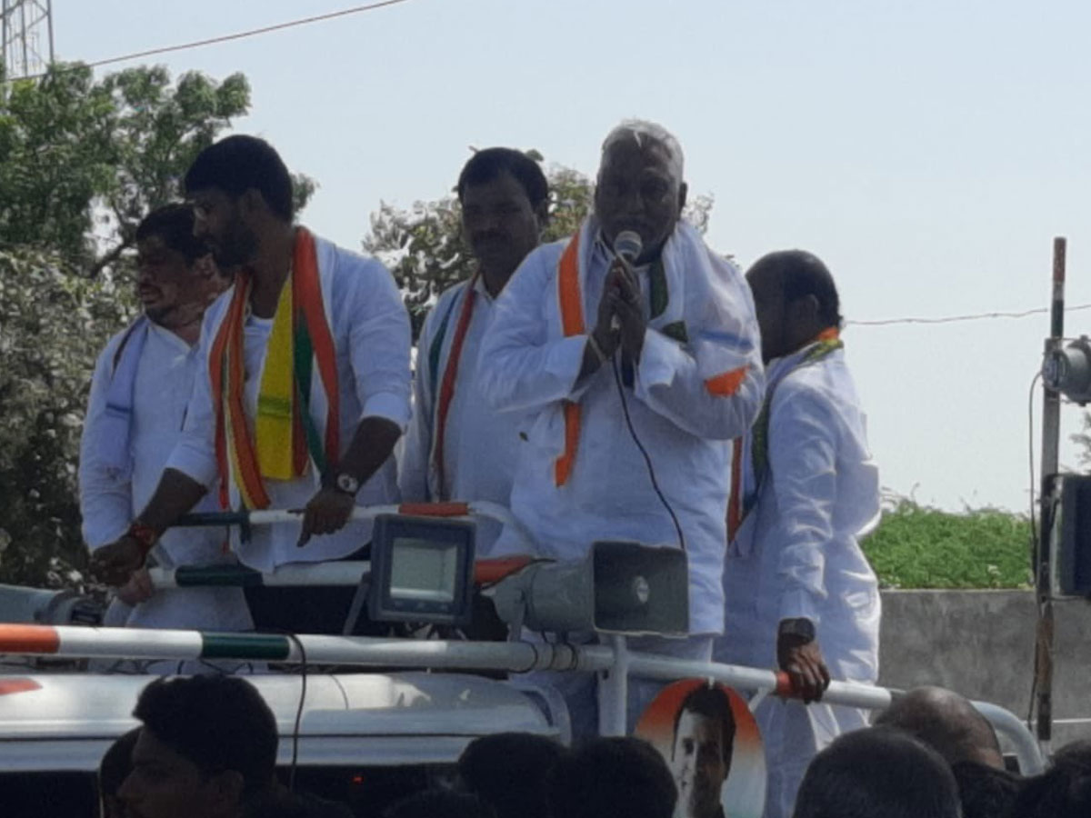 టీఆర్ఎస్ అంతర్గత ఆధిపత్య పోరుతోనే ఉప ఎన్నికలు..!