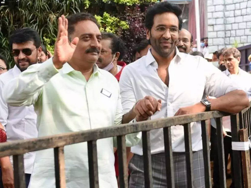Manchu Vishnu Reaction on Prakash Raj Resigning Request