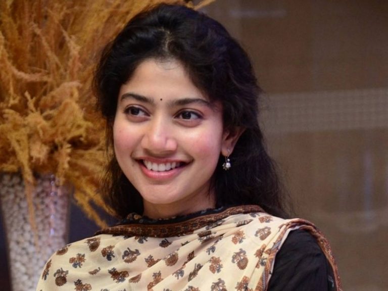 సాయి పల్లవి షాకింగ్ డెసిషన్ !