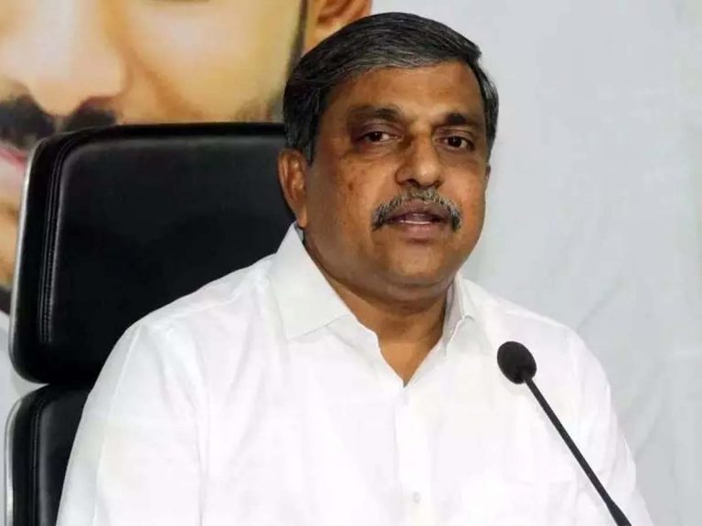 పీఆర్సీ  అమలుపై ఏపీ ప్రభుత్వం కీలక ప్రకటన !