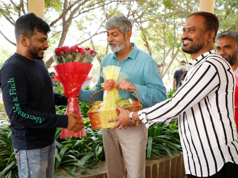 ‘సింబా’లో జ‌గ‌ప‌తిబాబు కీలకపాత్ర!