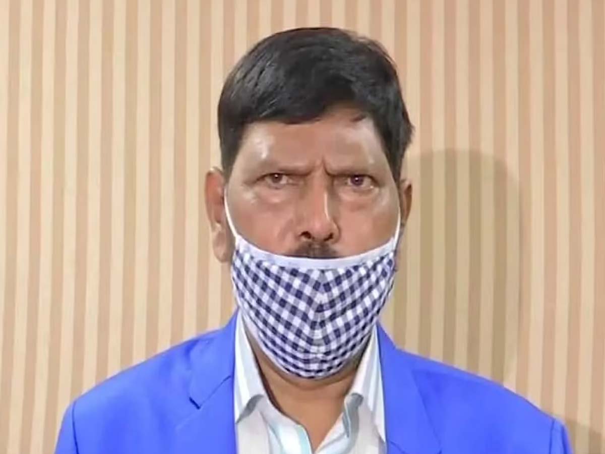 కేంద్ర‌మంత్రి కీల‌క వ్యాఖ్య‌లు:  వైసీపీ ఎన్డీయే కూట‌మిలో చేరాలి…