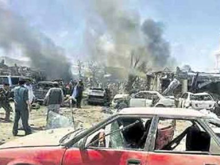 అఫ్ఘానిస్థాన్‌లో ఆత్మాహుతి దాడి… వంద మందికి పైగా మృతి..!