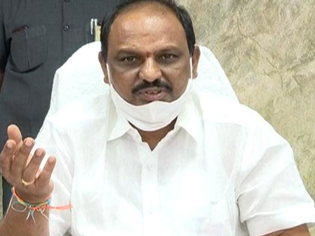 ఆయనకు కాల్షిట్లు లేకపోతే రాజకీయలు గుర్తుకు వస్తాయి…