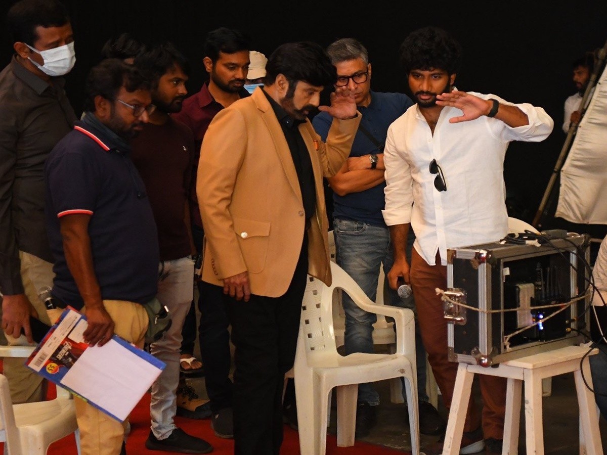 ‘ఆహా’ టాక్ షోలో బాలయ్య లుక్స్