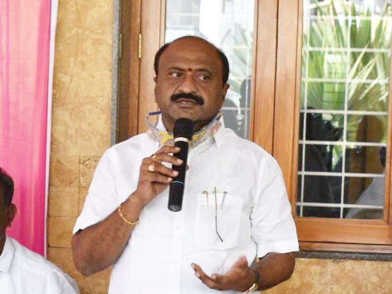 మరో వివాదంలో టీఆర్ఎస్ ఎమ్మెల్యే ధర్మారెడ్డి !