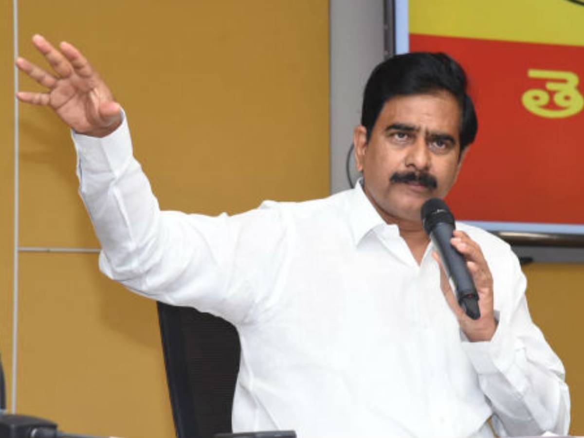 పోలవరంపై మంత్రి అనిల్ కు దేవినేని ఉమ కౌంటర్…