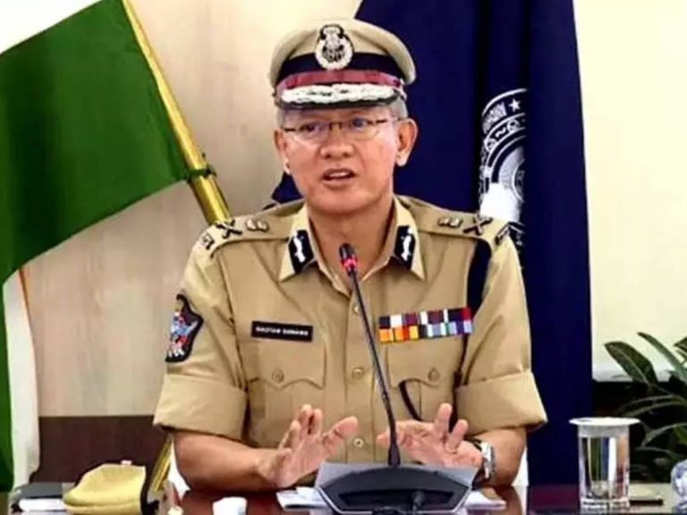 పట్టాభిరామ్‌ మాట్లాడింది దారుణమైన భాష : డీజీపీ