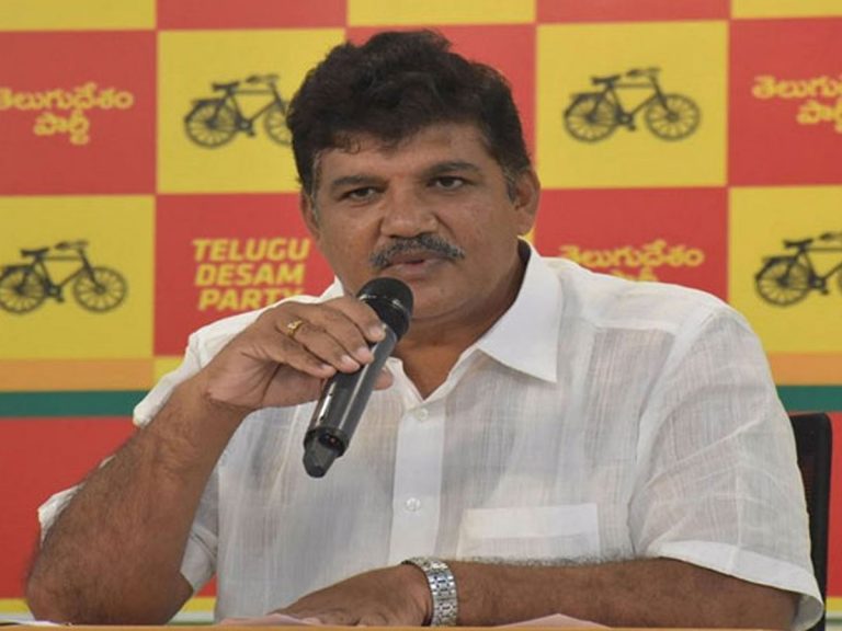 Dhulipalla Narendra: పేదోడ్ని కొట్టి అదానీకి పెడుతున్న జగన్