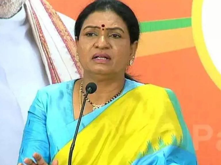 కేటీఆర్‌ పై డీకే అరుణ హాట్‌ కామెంట్స్..