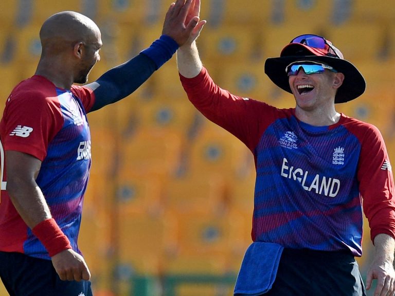 టీ20 ప్రపంచకప్‌: బంగ్లాదేశ్‌పై అలవోకగా గెలిచిన ఇంగ్లండ్