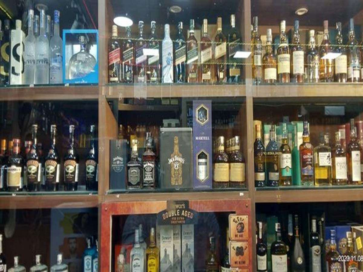 కొత్త ఎక్సైజ్ పాలసీ కోసం ఆశవాహుల ఎదురుచూపులు?