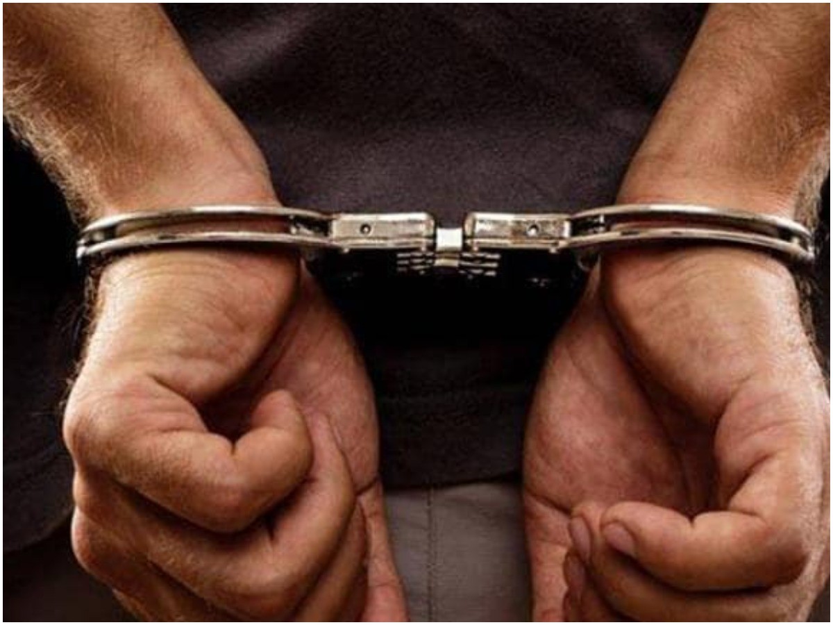 ఏపీలో ఎఫ్‌డీల స్కాం.. ఇద్దరు నిందితుల అరెస్ట్