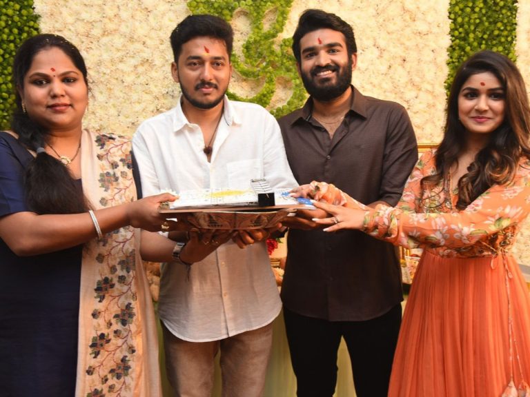 కోడి రామకృష్ణ కుమార్తె కొత్త చిత్రం ఆరంభం