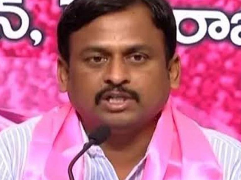 ఓటమికి నేనే నైతిక బాధ్యత వహిస్తున్న : గెల్లు శ్రీనివాస్