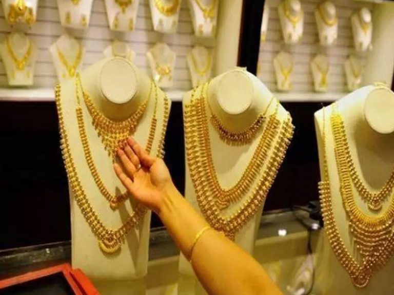 భారీగా పెరిగిన బంగారం, వెండి ధ‌ర‌లు