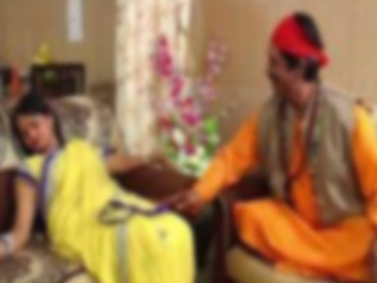 ప్రసాదం పెట్టి మరీ రేప్ చేసిన దేవుడు.. ఆ తరువాత నగ్న వీడియోలతో