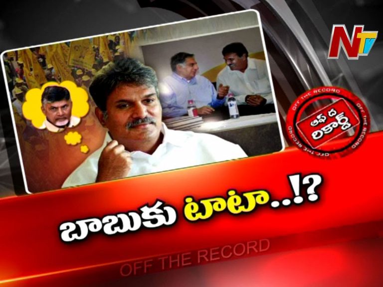 ఆఫీస్‌లో ఫొటో మార్పు.. ఎంపీ కేశినేనిపై రచ్చ..!