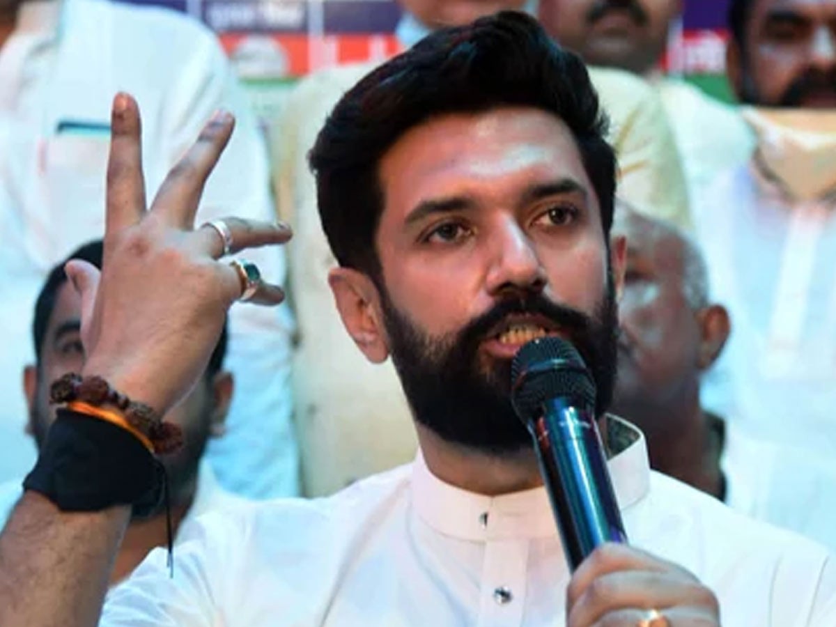 “లోక్ జనశక్తి” పార్టీ వివాదంపై ఈసీ మధ్యంతర ఉత్తర్వులు…