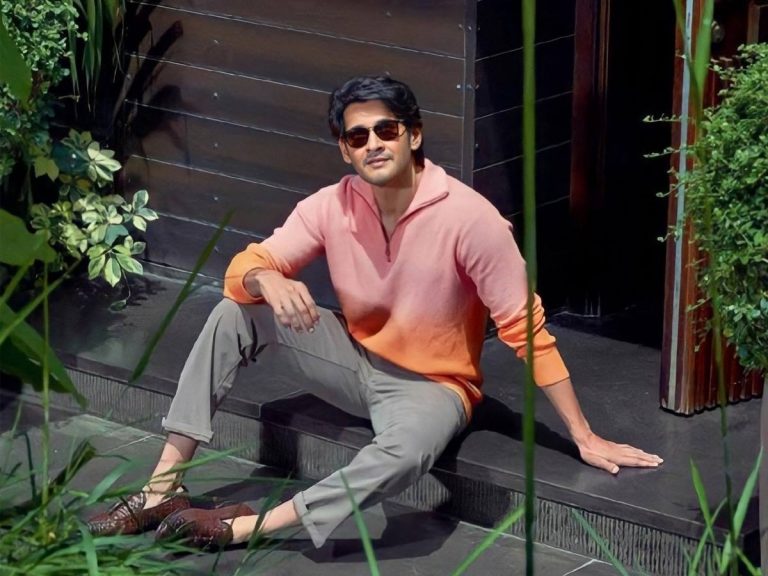 మహేష్ బాబు స్టైలిష్ లుక్