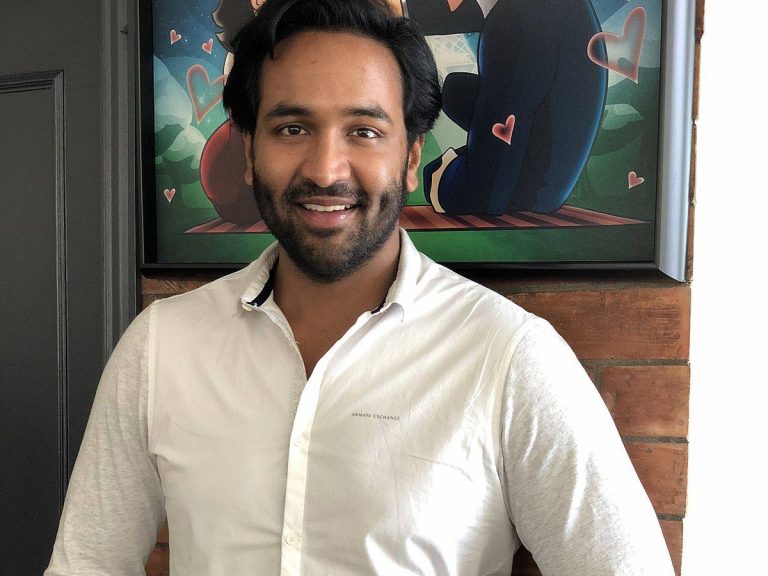 ఎవరో గెస్ చేయండి… మంచు విష్ణు సర్ప్రైజ్ వీడియో