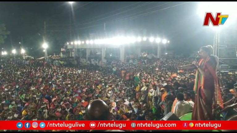 అవినీతి సీఎంను దించాలా… ఉంచాలా ? : విజయశాంతి