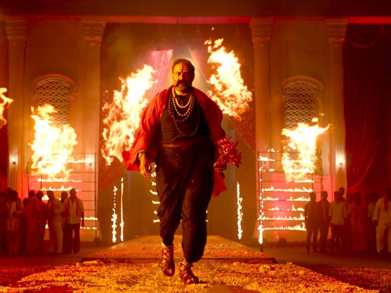 అఖండ: బాలయ్యకు లేదు పోటీ!