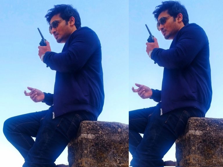 ఒకేసారి నాలుగు చిత్రాలలో నిఖిల్!