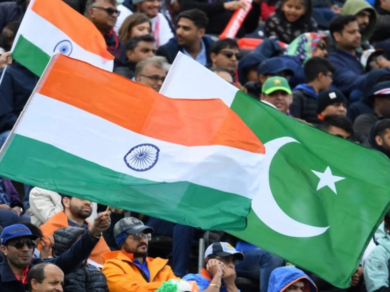 టీ20 ప్రపంచకప్: టీమిండియాతో తలపడే పాకిస్థాన్ జట్టు ఇదే