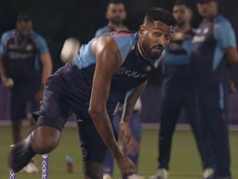 పాండ్య బౌలింగ్ చేస్తే కోహ్లీకి ఫ్రీడమ్ ఉంటుంది : జహీర్ ఖాన్