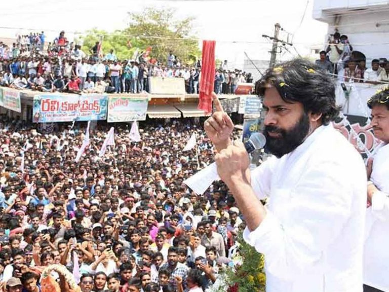 ఏపీలో వన్ మ్యాన్ షో చేస్తున్న జనసేనాని?
