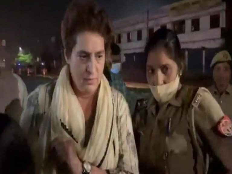 యూపీలో ప్రియాంక హల్‌ చల్‌..