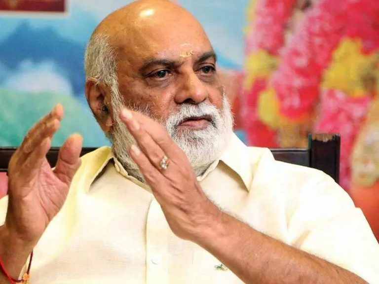 రాఘవేంద్రరావు ‘శతమానంభవతి’ కి ఎందుకు నో చెప్పారు!?