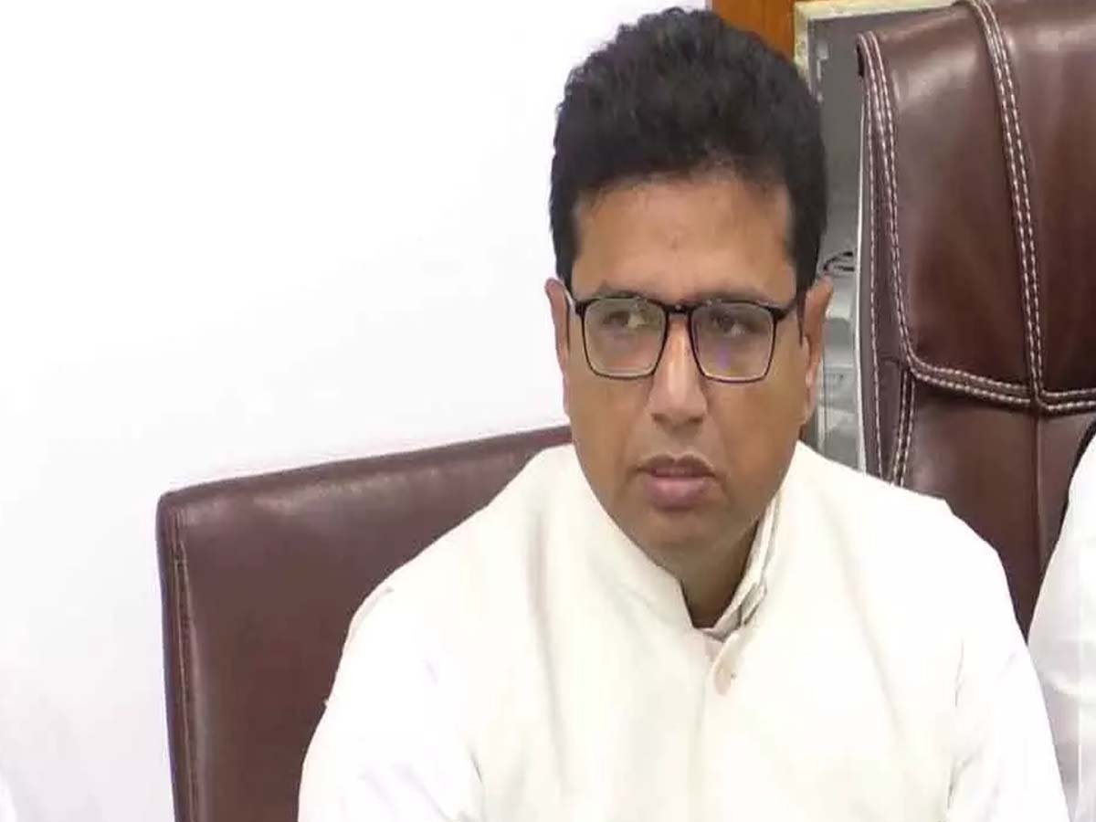 ఉద్యమకారులెక్కడ..? మాజీ మంత్రి శ్రీధర్‌ బాబు