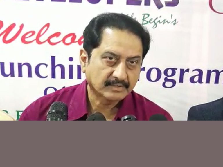 ఎస్.ఎన్.ఎస్. డెవలపర్స్ బ్రోచర్ ను ఆవిష్కరించిన నటుడు సుమన్