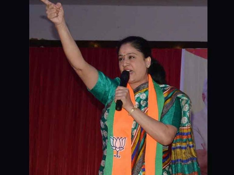 హుజూరాబాద్ ప్రజలు ఉద్యమాన్ని గెలిపించారు : విజయ శాంతి