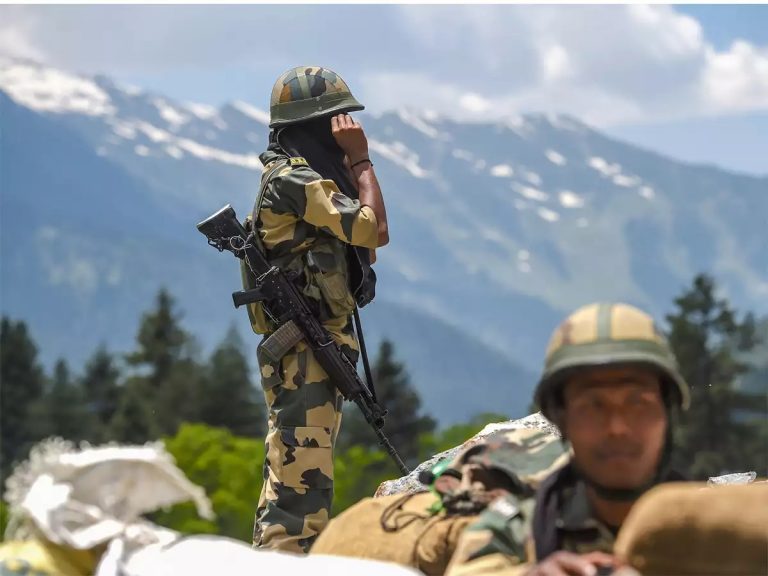 70 వేల మంది సైనికుల‌కు క‌రోనా…