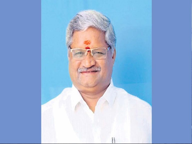 కుడి చేత్తో ఎడం చేత్తో ఓట్లేసి జగన్‌ను గెలిపించాం: బండి శ్రీనివాసరావు