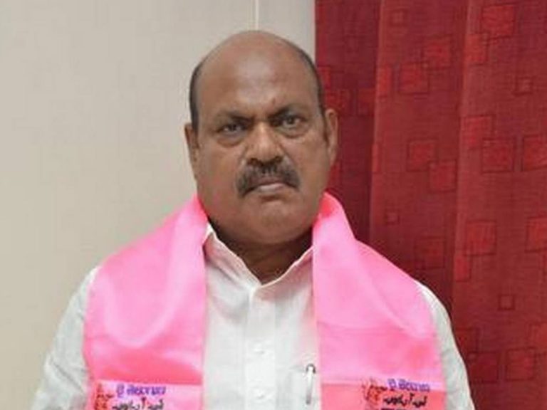 ఆర్టీసీ నుంచి వచ్చే జీతం వద్దన్న చైర్మన్ బాజిరెడ్డి గోవర్ధన్…