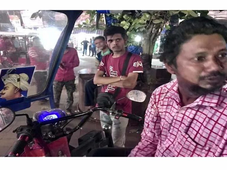 జ‌న‌ర‌ల్ నాలెడ్జీ తెలిస్తే చాలు… ఆ ఆటోలో ఫ్రీగా ప్ర‌యాణం చేయ‌వ‌చ్చు…