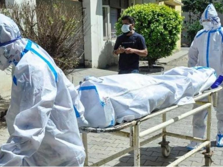 15 నెల‌లుగా ఆ ఆసుప‌త్రి మార్చ‌రీలోనే శ‌వాలు… ప‌ట్టించుకోని అధికారులు…