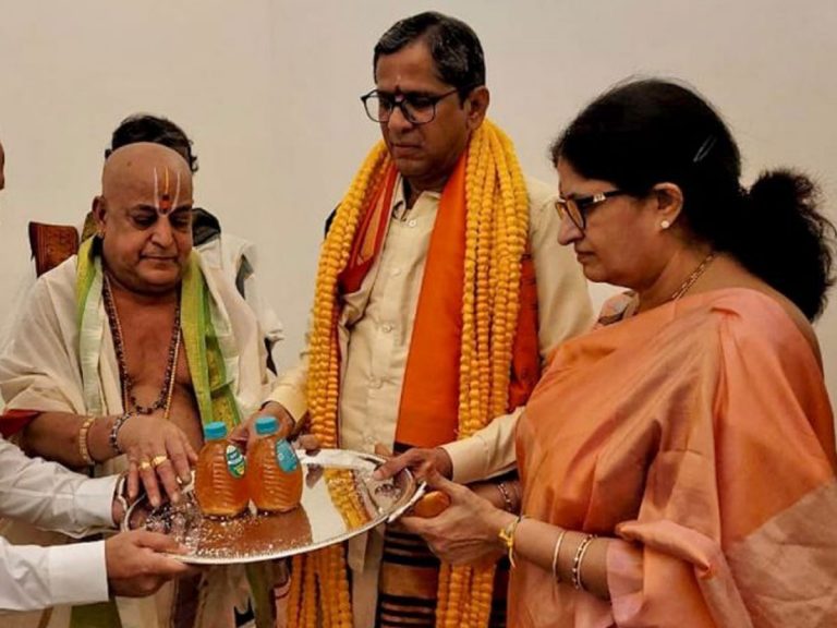 డాలర్ శేషాద్రి హఠాన్మరణం… సీజేఐ జస్టిస్ ఎన్వీ రమణ సంతాపం..