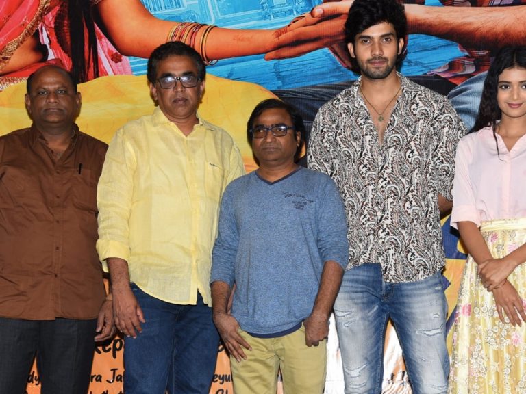 క‌ల‌ర్‌ఫుల్‌గా ఛ‌లో ప్రేమిద్దాం ట్రైల‌ర్‌…