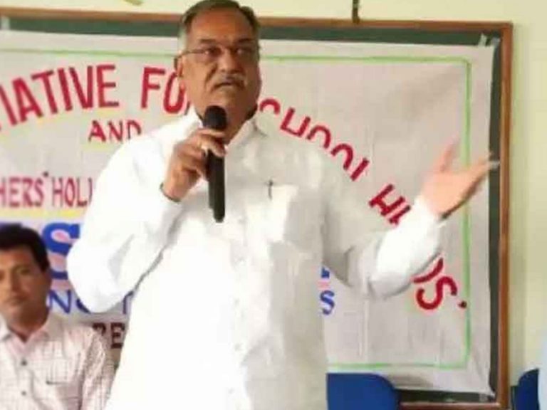 టీఆర్ఎస్‌ ఎమ్మెల్యేకు చేదుఅనుభవం.. రాజీనామాకు డిమాండ్‌