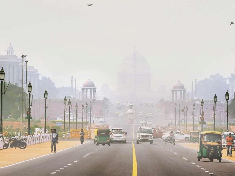 వాయు కాలుష్యం : లాక్ డౌన్ సిధ్దమేనన్న కేజ్రీవాల్ ప్రభుత్వం…