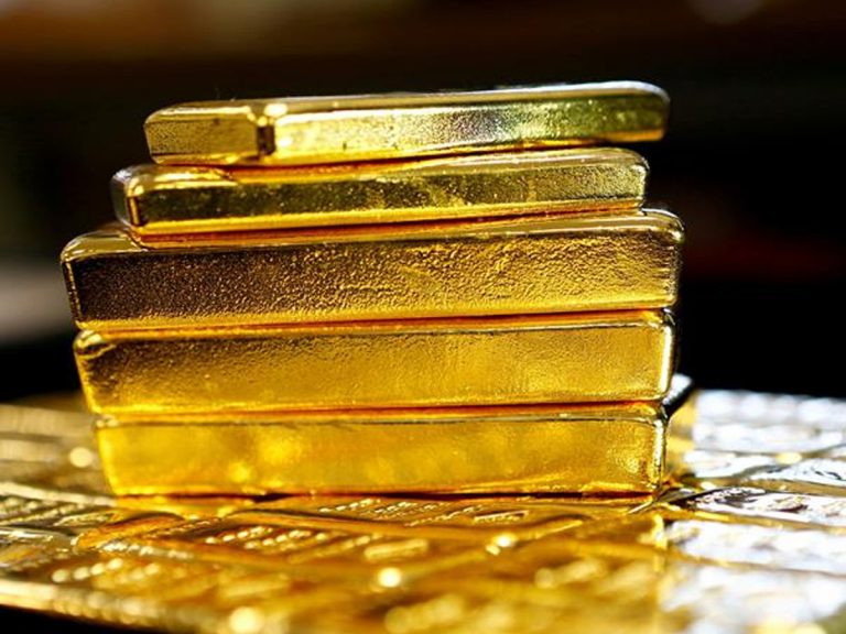 Gold Price: షాకిస్తున్న పసిడి ధర.. ఇక కొనుడు కష్టమే..!
