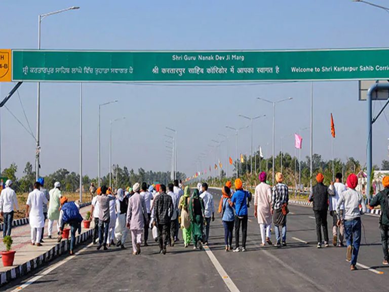 గుడ్‌న్యూస్‌:  తెరుచుకోబోతున్న ఇండోపాక్ స‌రిహ‌ద్దులు…